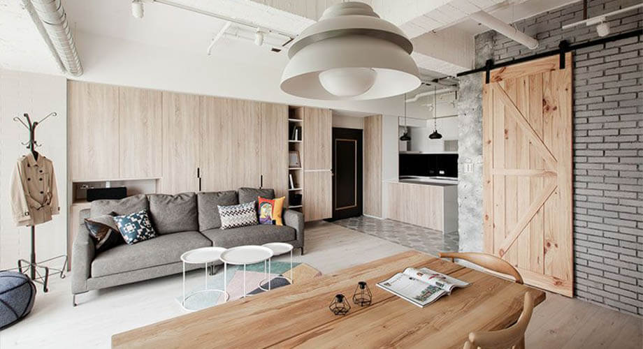Tips for decorating a wooden house with wooden walls in the nordic style