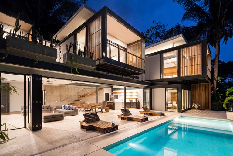 Modern tropical style house-6